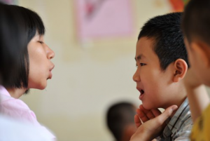 dạy trẻ nói ngọng